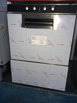 Машина посудомоечная с фронтальной загрузкой Smeg UD500D купить в Екатеринбурге