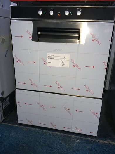 Машина посудомоечная с фронтальной загрузкой Smeg UD500DS купить в Екатеринбурге